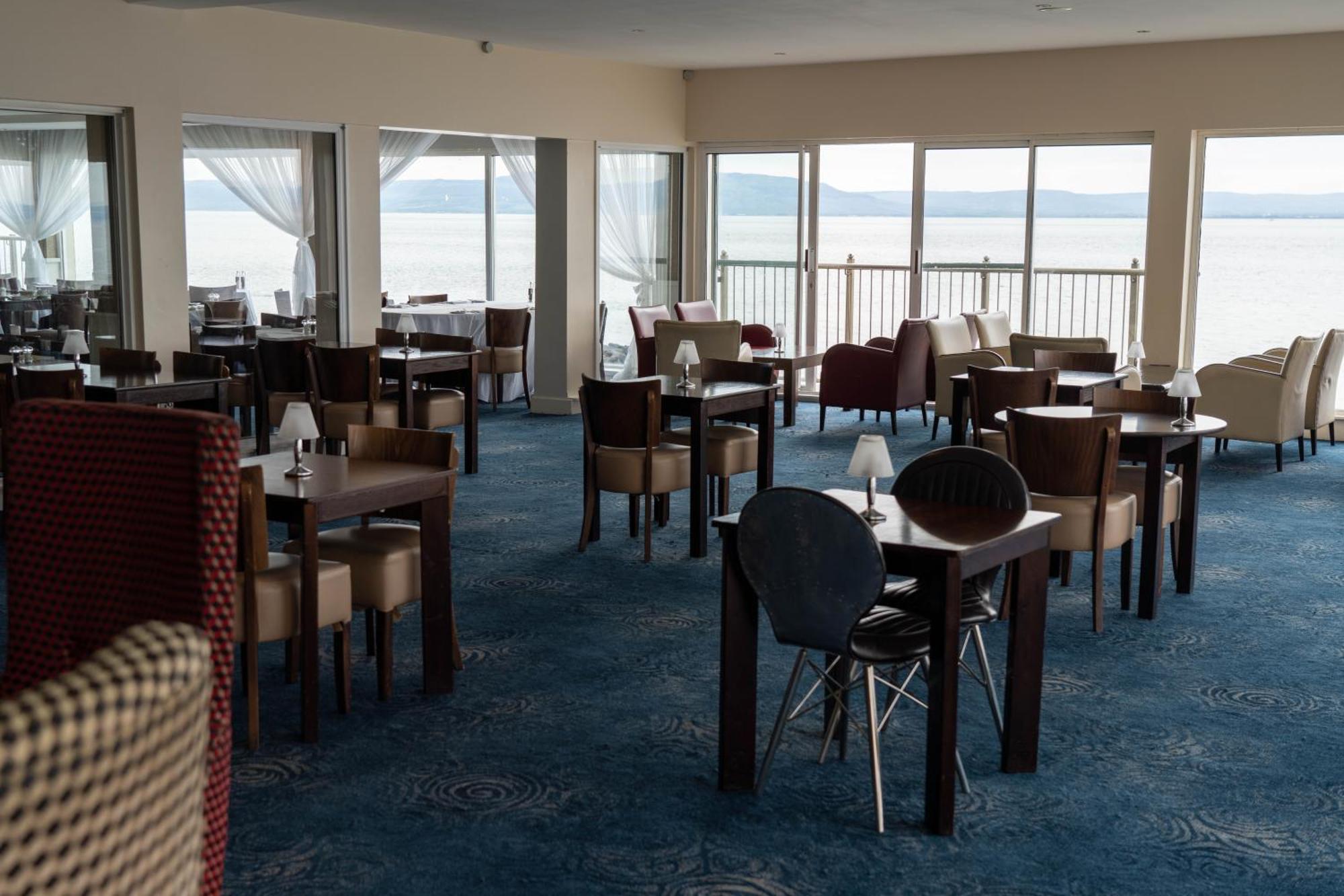 Redcastle Hotel موفيل المظهر الخارجي الصورة