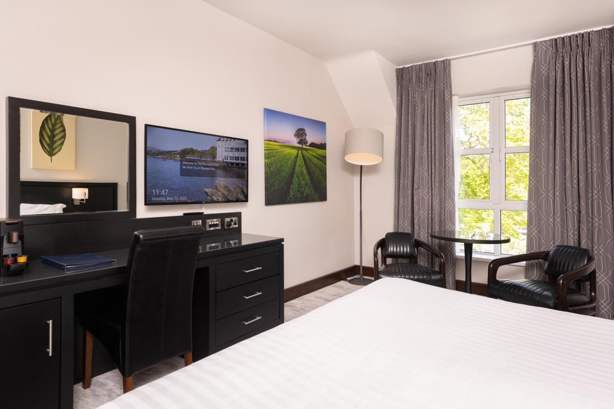 Redcastle Hotel موفيل المظهر الخارجي الصورة